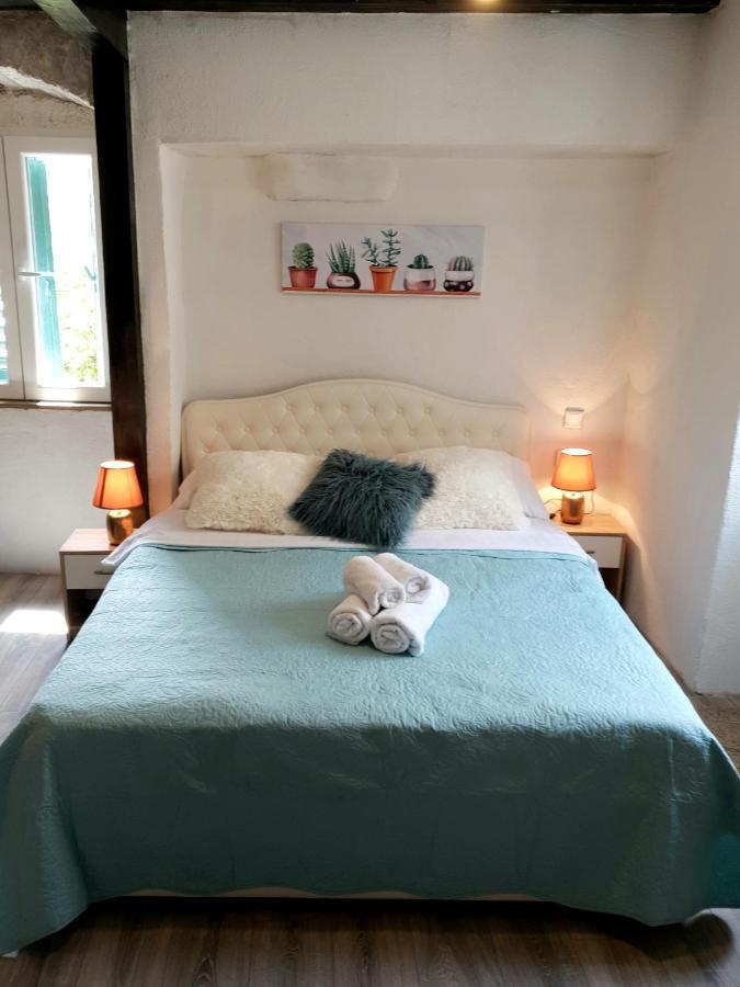 Heritage Apartments Trumbic Σπλιτ Εξωτερικό φωτογραφία